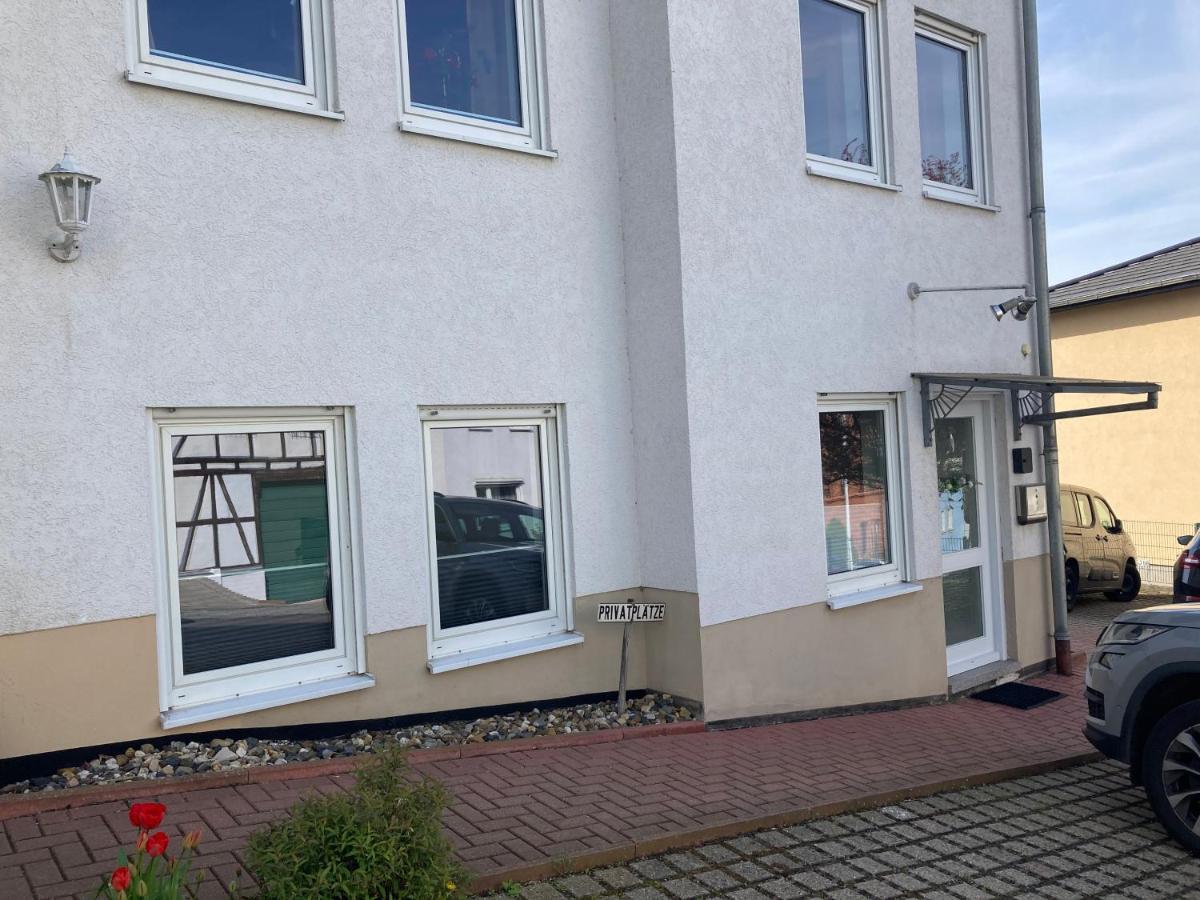 Ferienwohnung Am Petersberg Айзенах Екстериор снимка